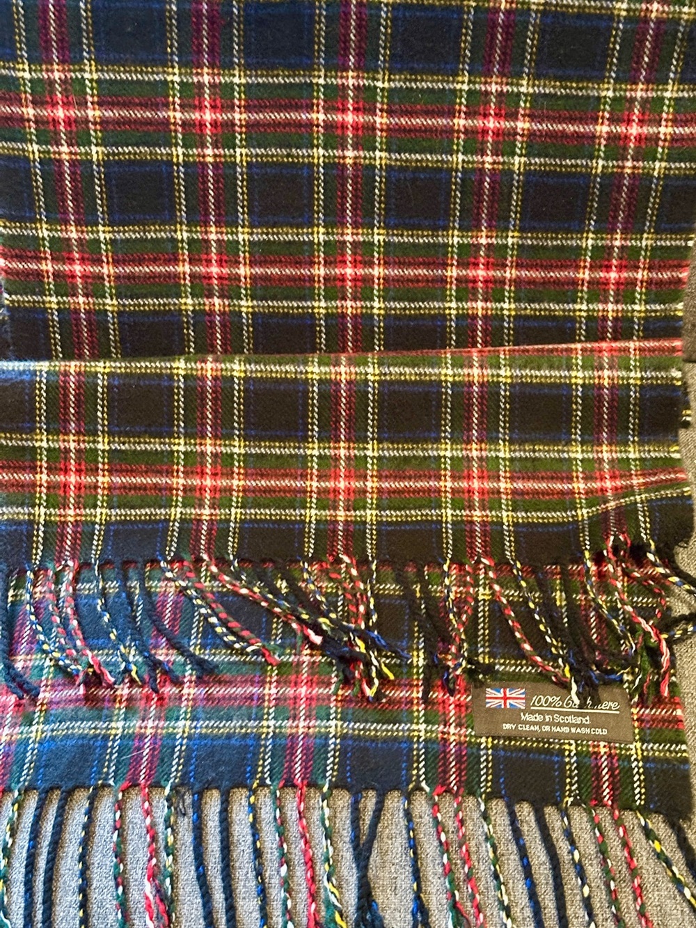 100% Cashmere Scottish Scarf Made in Scotland Tartan Plaid Blue Green & Red 63"